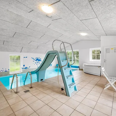 Hedi - 900m From The Sea By Interhome